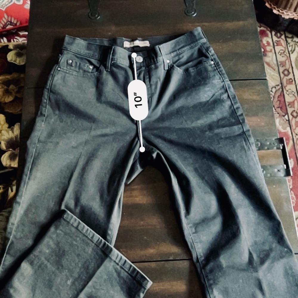 Levi’s 512 Perfectly Slimming Bootcut Jeans - Picture 8 of 11